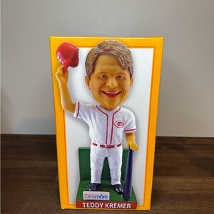 Teddy Kremer Cincinnati Reds Hall of Fame Ltd Ed DINSMORE Bobblehead with Box